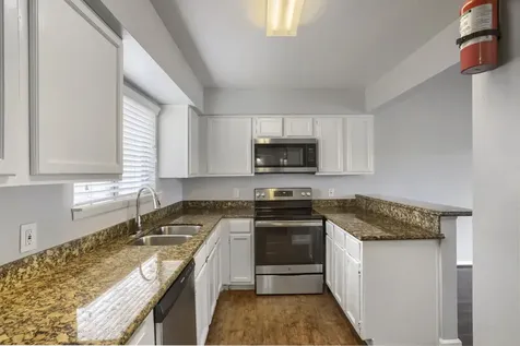 10075 Westpark Drive 17 Houston TX 77042