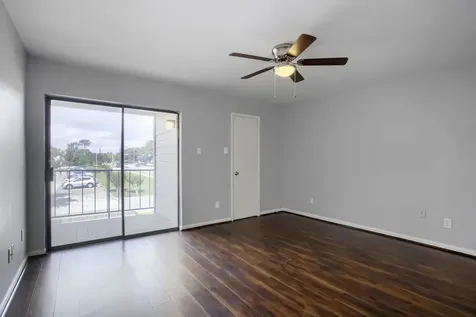 10075 Westpark Drive 17 Houston TX 77042