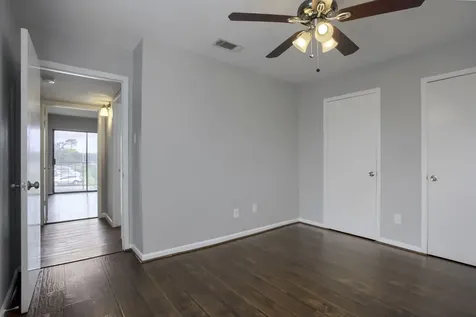 10075 Westpark Drive 17 Houston TX 77042