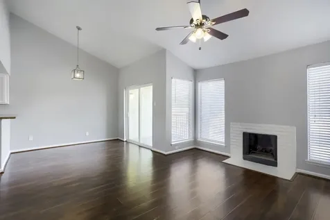 10075 Westpark Drive 17 Houston TX 77042