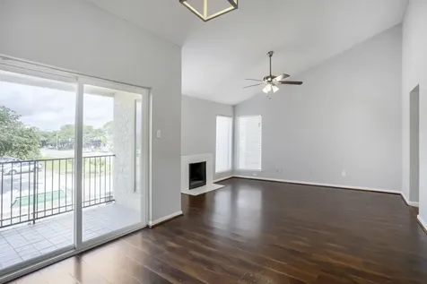 10075 Westpark Drive 17 Houston TX 77042