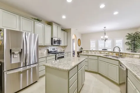 2510 Amy Lee Drive Conroe TX 77304