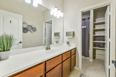 2510 Amy Lee Drive Conroe TX 77304
