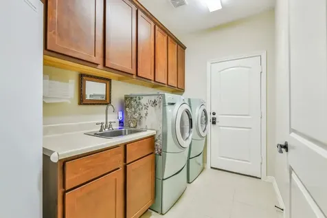 2510 Amy Lee Drive Conroe TX 77304