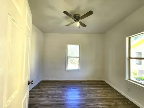 2706 1/2 Berry Street Houston TX 77004