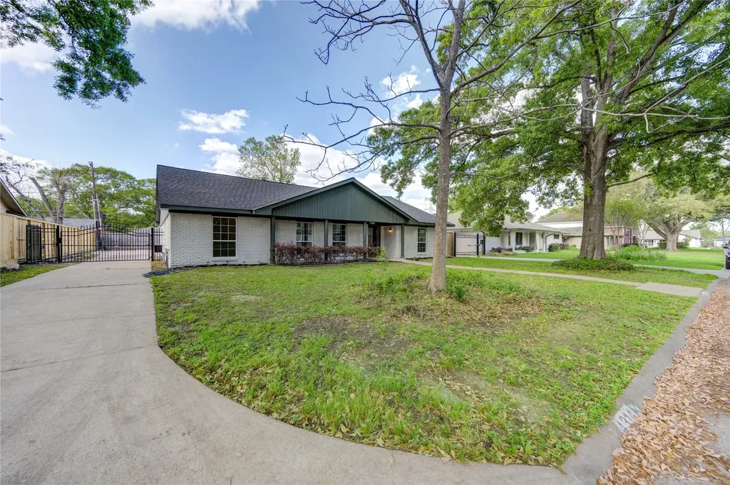 4314 Nenana Drive Houston TX 77035