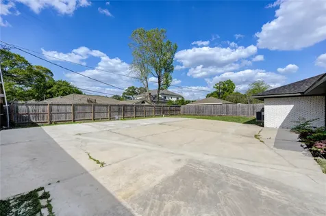 4314 Nenana Drive Houston TX 77035