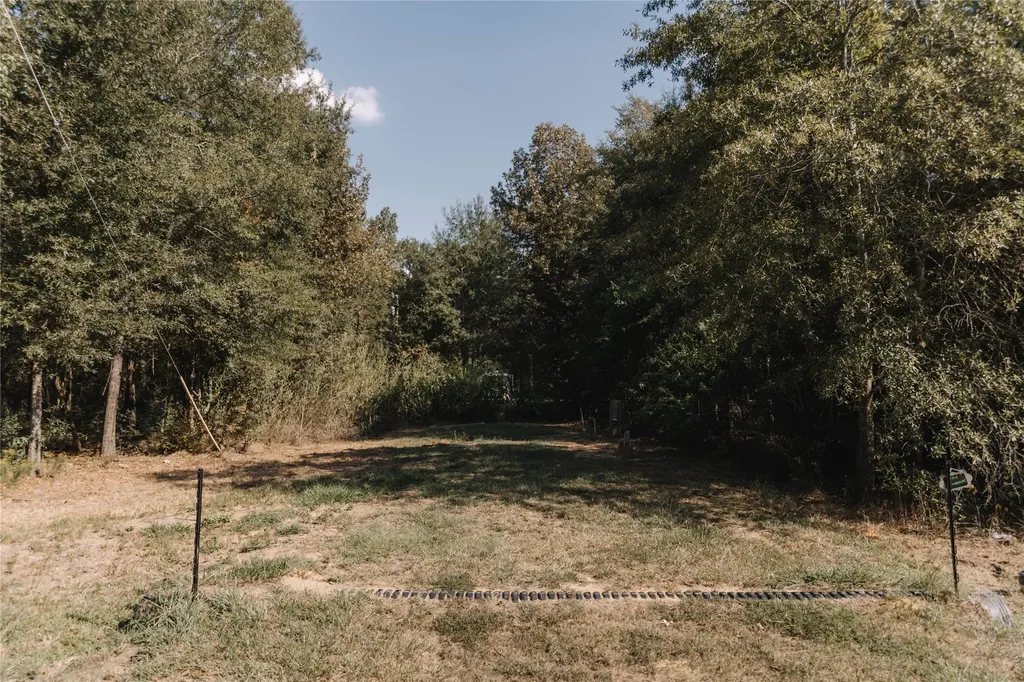 384 Somerset Livingston TX 77351