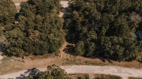 384 Somerset Livingston TX 77351