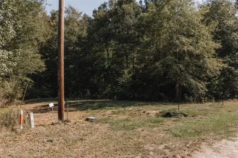 384 Somerset Livingston TX 77351