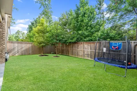 19 Silver Rock Drive Tomball TX 77375