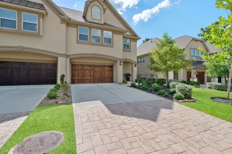 19 Silver Rock Drive Tomball TX 77375
