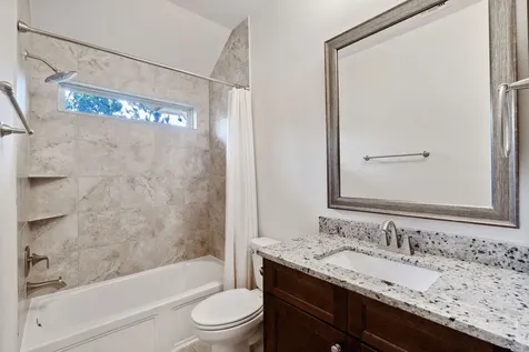 19 Silver Rock Drive Tomball TX 77375