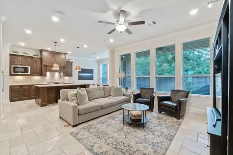 19 Silver Rock Drive Tomball TX 77375