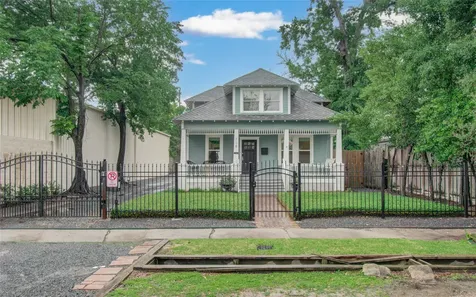 718 W 17th Street Houston TX 77008