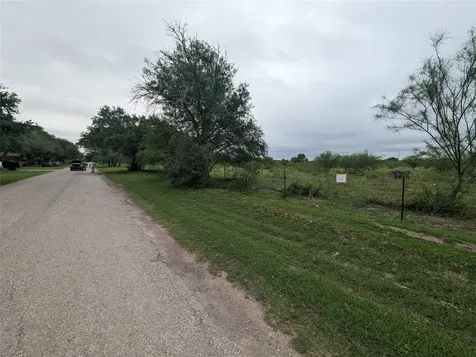 Lot 28 10th Street Premont TX 78375