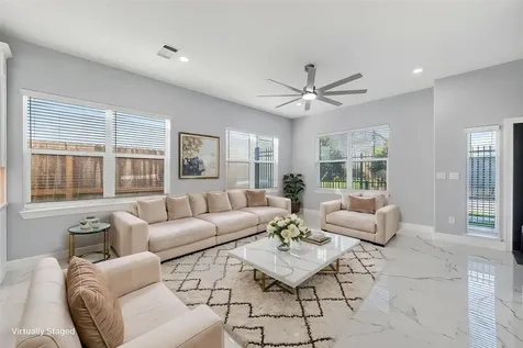 3344 Sanders Street Houston TX 77004
