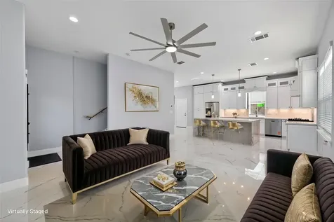 3344 Sanders Street Houston TX 77004
