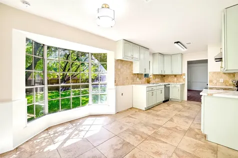 15207 Pleasant Valley Road Houston TX 77062