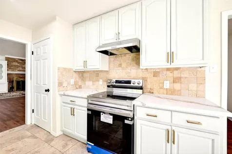 15207 Pleasant Valley Road Houston TX 77062