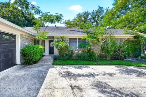 15207 Pleasant Valley Road Houston TX 77062