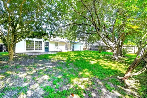15207 Pleasant Valley Road Houston TX 77062