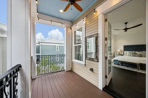 326 W 18th Street Houston TX 77008