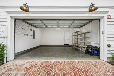 326 W 18th Street Houston TX 77008