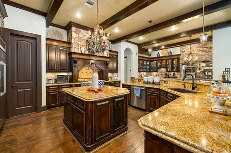 23 Oak Cove Lane Humble TX 77346