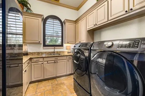 23 Oak Cove Lane Humble TX 77346
