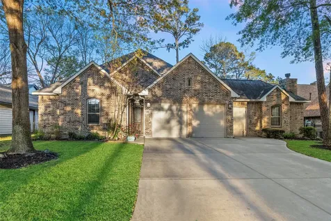 199 Springs Edge Drive Montgomery TX 77356