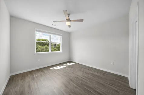 19815 Kenswick Drive B1.3308 Humble TX 77338