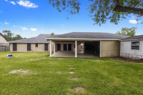 11214 Ashwood Drive Humble TX 77338
