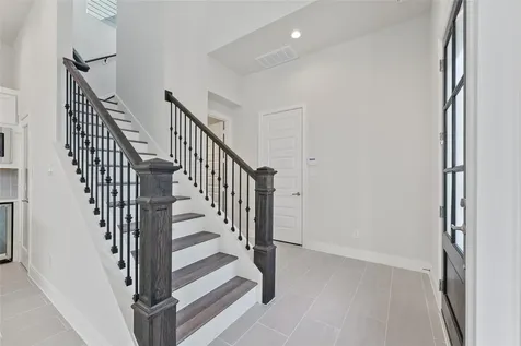 2706 Grand Fountains Drive G Houston TX 77054