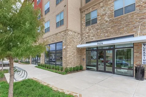 1414 Belleview Street Dallas TX 75215