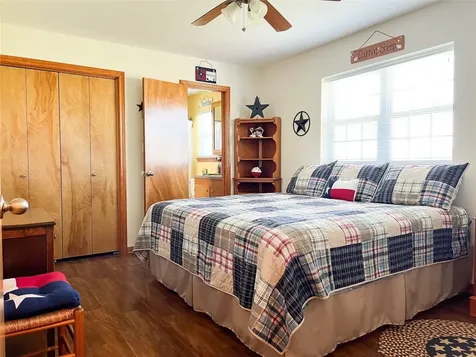 1569 Lcr 822 Groesbeck TX 76642