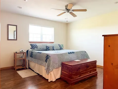 1569 Lcr 822 Groesbeck TX 76642
