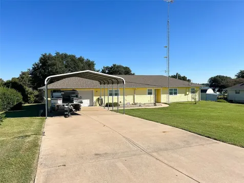 1569 Lcr 822 Groesbeck TX 76642