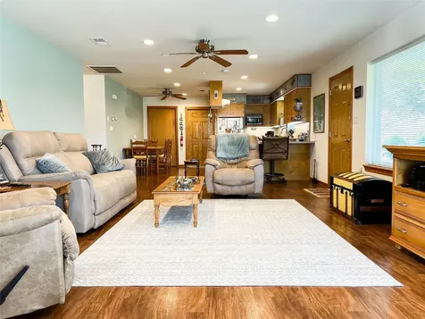 1569 Lcr 822 Groesbeck TX 76642