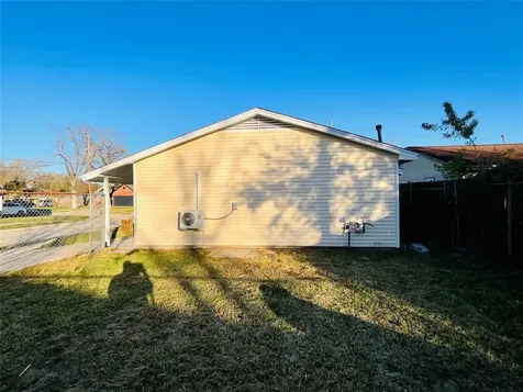 1202 Dutch Street Deer Park TX 77536