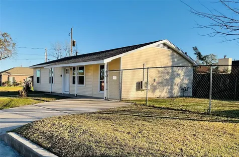 1202 Dutch Street Deer Park TX 77536