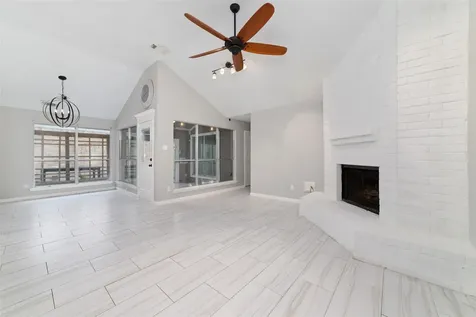 11439 Devencrest Drive Houston TX 77066