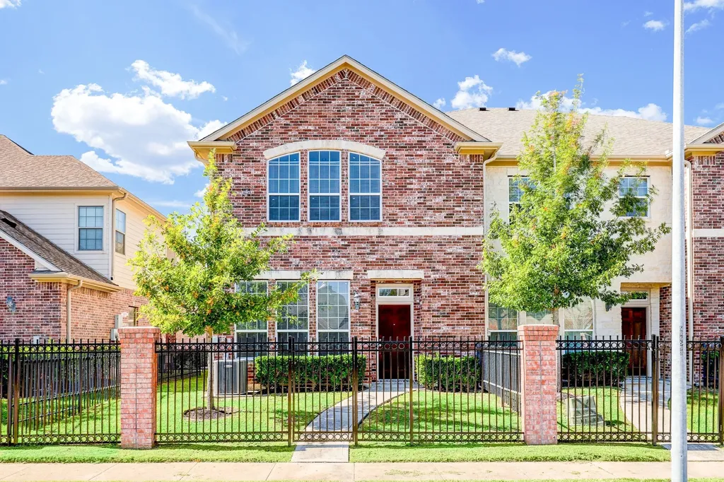 2727 Misty Heath Lane Houston TX 77082