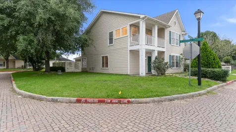 3818 W Traditions Boulevard Houston TX 77082
