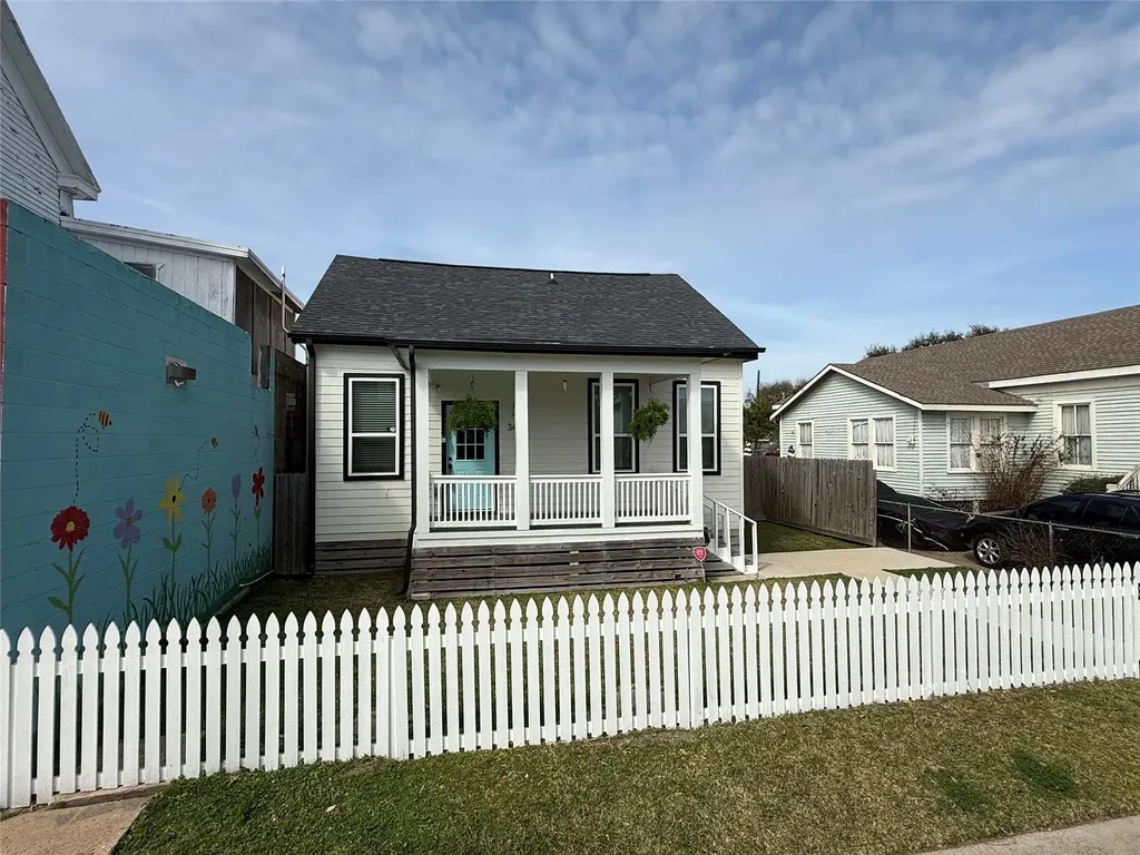 3424 Ursuline Street Galveston TX 77550