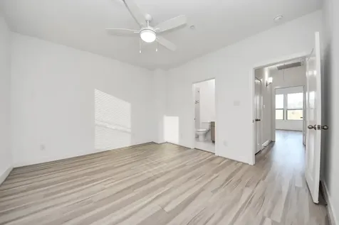 18716 Centro Main Street B Shenandoah TX 77385