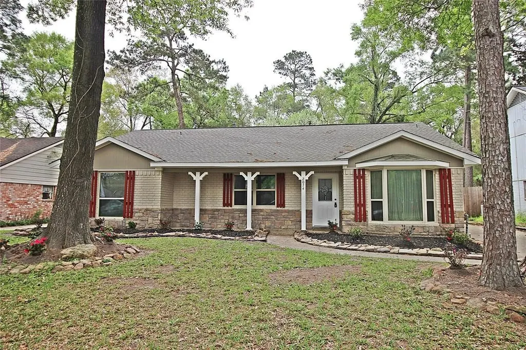 2074 Shadow Rock Drive Houston TX 77339
