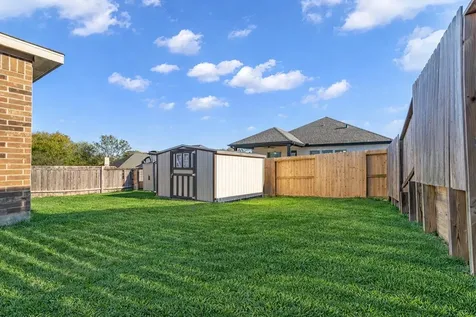 12474 Hackberry Drive Willis TX 77318