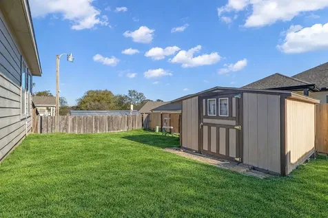 12474 Hackberry Drive Willis TX 77318