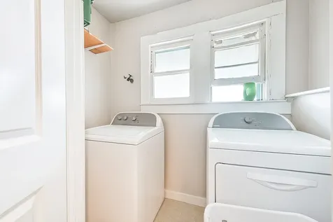 5220 Avenue K Galveston TX 77551